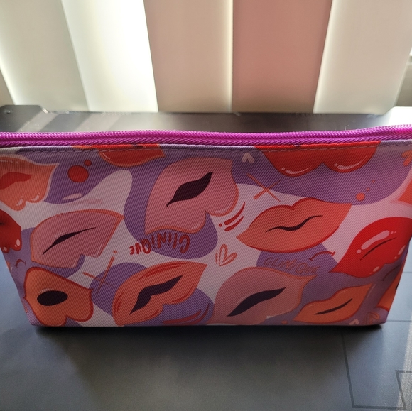 Clinique Other - Clinique Cosmetic Bag Bundle